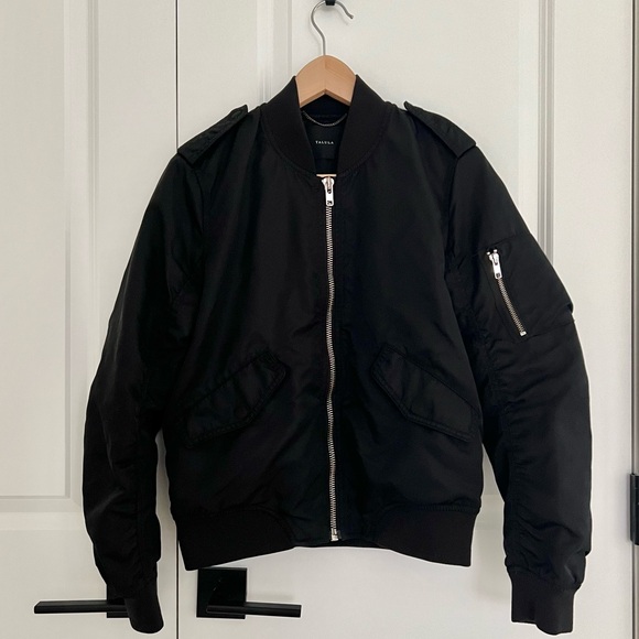 Aritzia Talula Whitney Bomber Jacket - Picture 1 of 9
